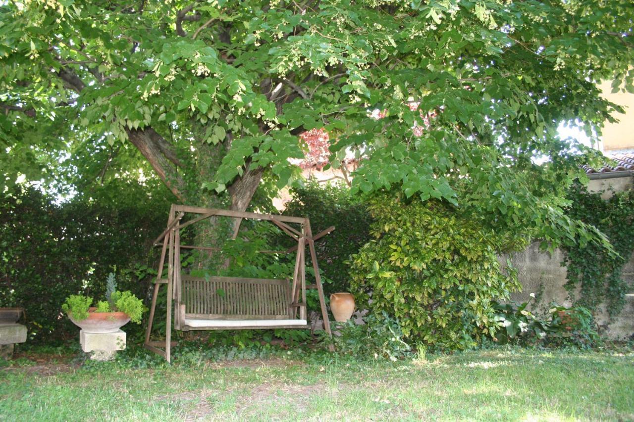 Le Mas Des Dames Appartement Avignon Buitenkant foto