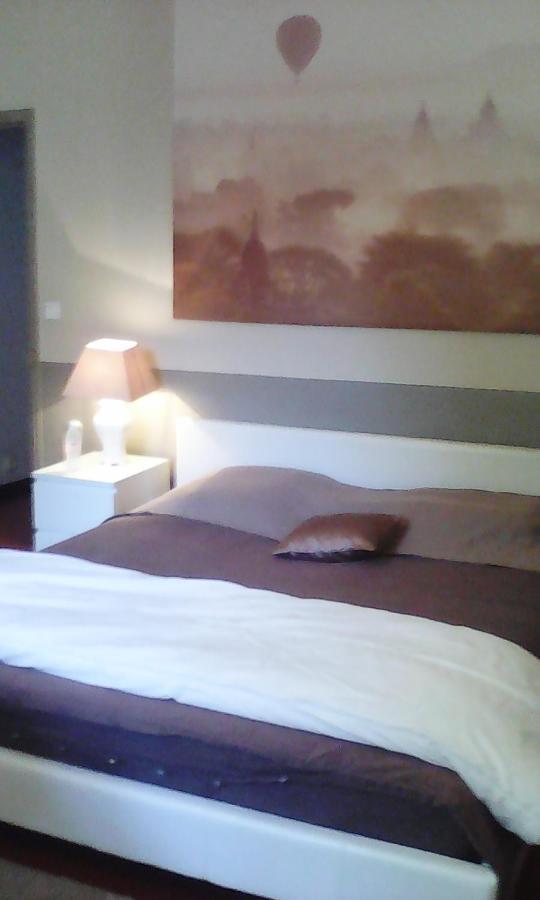 Le Mas Des Dames Appartement Avignon Buitenkant foto