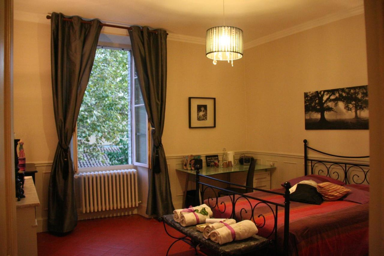 Le Mas Des Dames Appartement Avignon Buitenkant foto